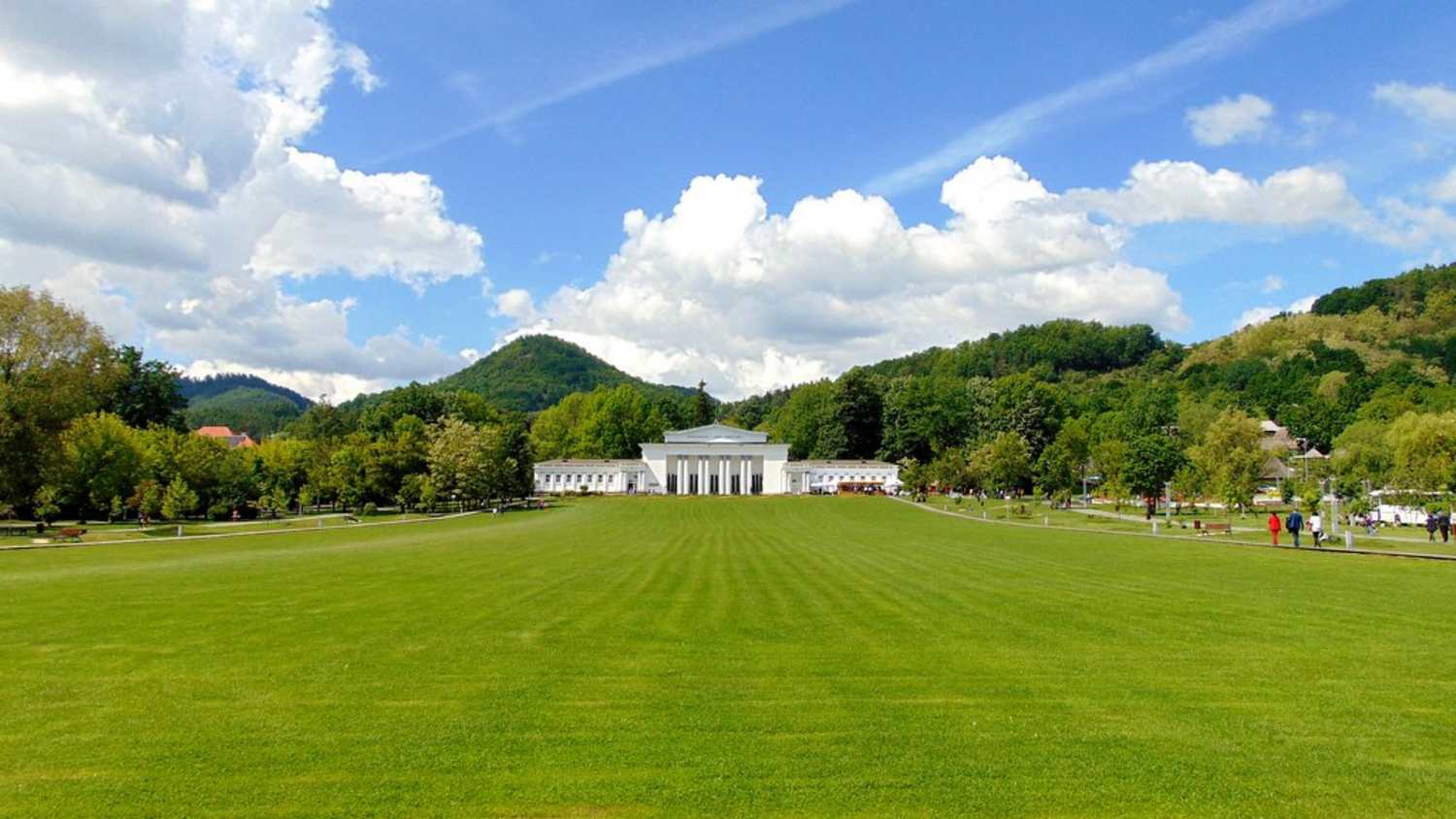 BAIA MARE - vezi detalii și program